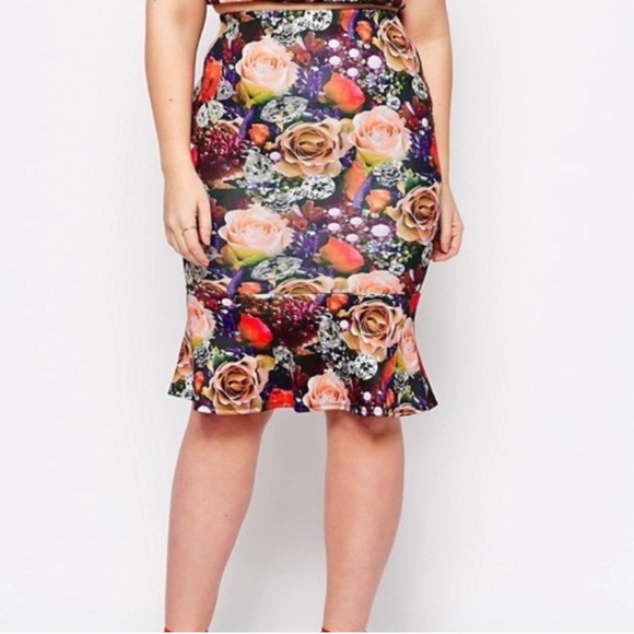 ASOS Curve Dresses & Skirts - NWT ASOS Curve rose diamond peplum skirt